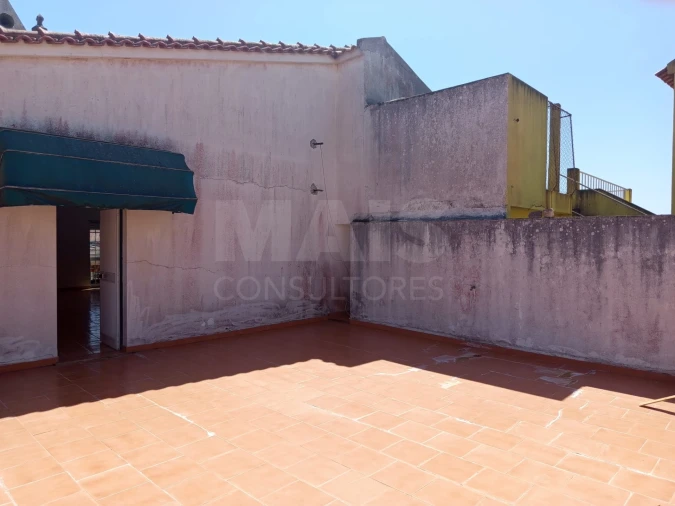 Loja para Venda em Reguengo Grande Foto 7