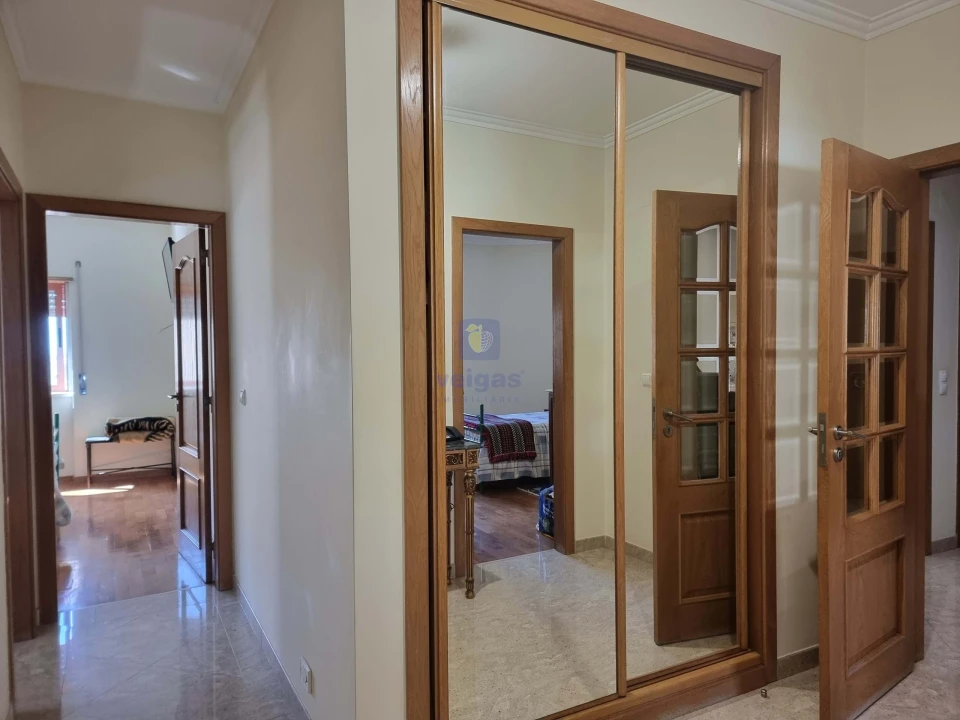 Apartamento T3 para Venda em Ramada e Caneças Foto 20