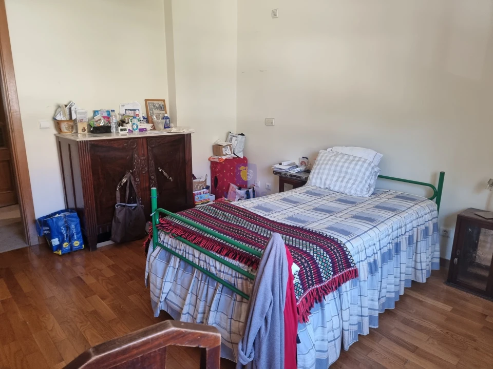 Apartamento T3 para Venda em Ramada e Caneças Foto 19