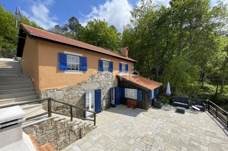 Moradia T3 para Venda em São Cristovão de Nogueira