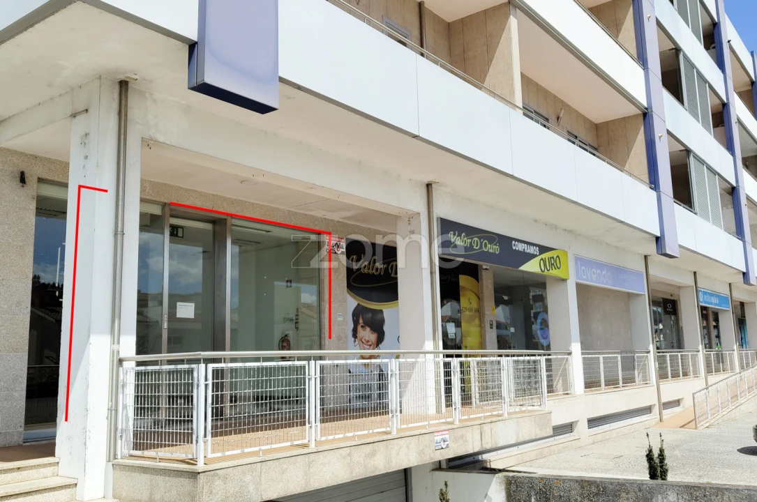 Negócio para Arrendamento em Alfena Foto 4