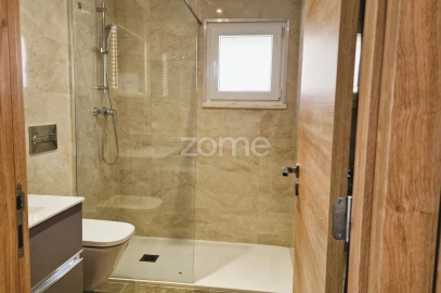 Moradia T4 para Venda em Alverca do Ribatejo e Sobralinho