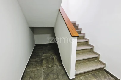 Moradia T4 para Venda em Alverca do Ribatejo e Sobralinho