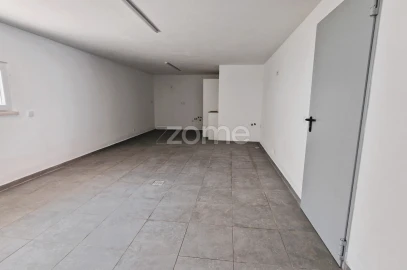 Moradia T4 para Venda em Alverca do Ribatejo e Sobralinho