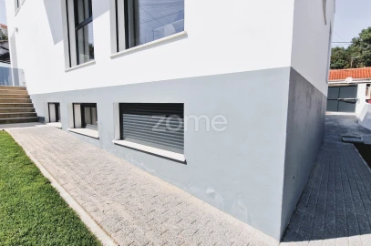 Moradia T4 para Venda em Alverca do Ribatejo e Sobralinho