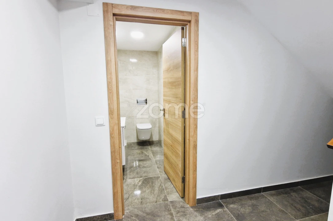 Moradia T4 para Venda em Alverca do Ribatejo e Sobralinho Foto 25