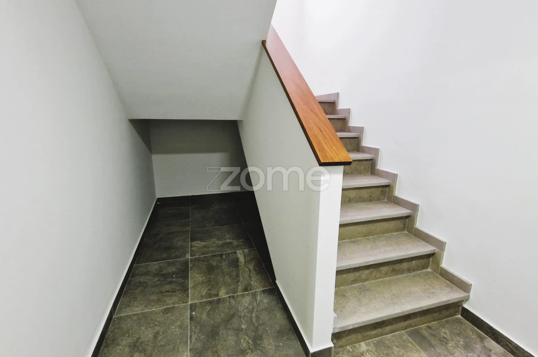 Moradia T4 para Venda em Alverca do Ribatejo e Sobralinho Foto 26