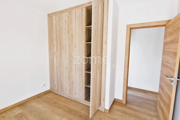 Moradia T4 para Venda em Alverca do Ribatejo e Sobralinho Foto 11