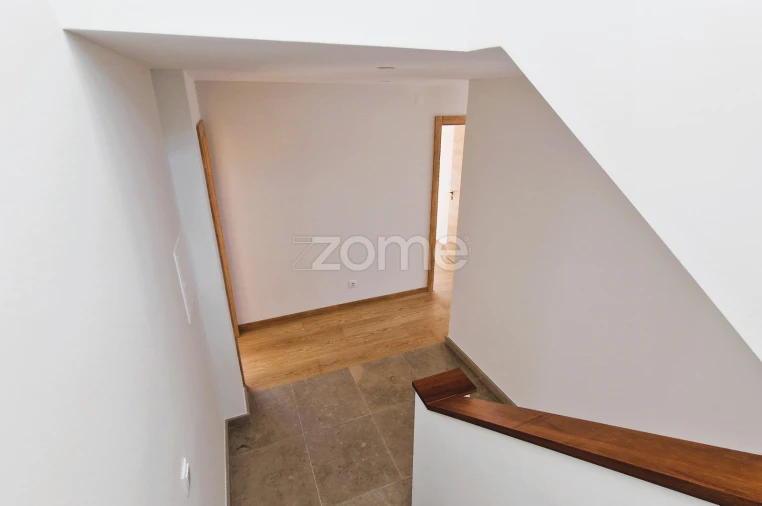 Moradia T4 para Venda em Alverca do Ribatejo e Sobralinho Foto 21