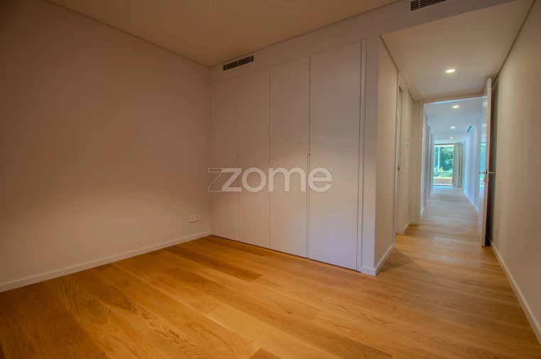 Apartamento T4 para Venda em Cascais e Estoril Foto 25