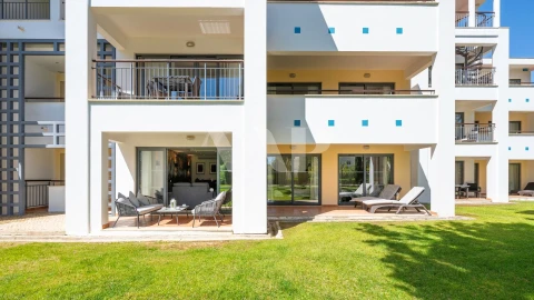 Apartamento T2 para Venda em Quarteira