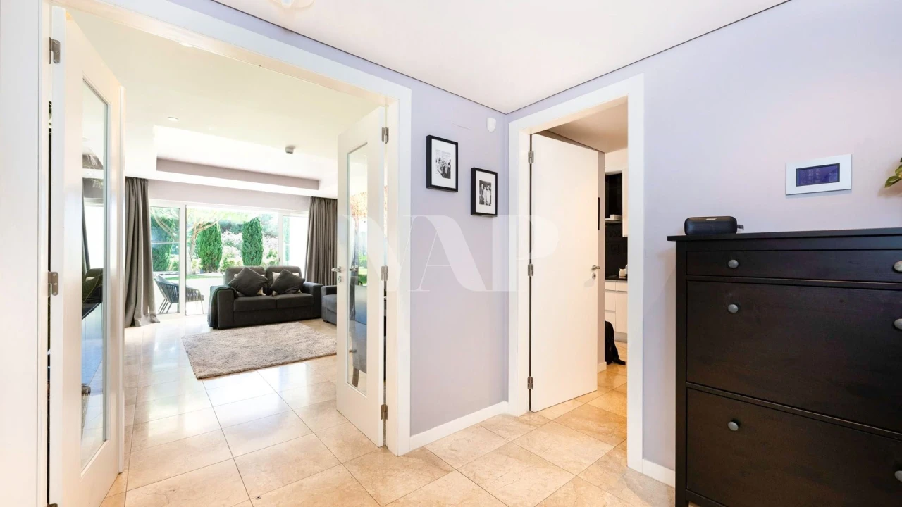 Apartamento T2 para Venda em Quarteira Foto 6