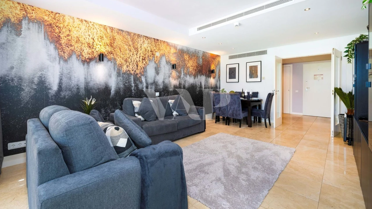 Apartamento T2 para Venda em Quarteira Foto 9