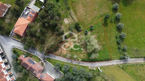 Terreno para Venda em Parceiros e Azoia