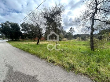 Terreno para Venda em Parceiros e Azoia