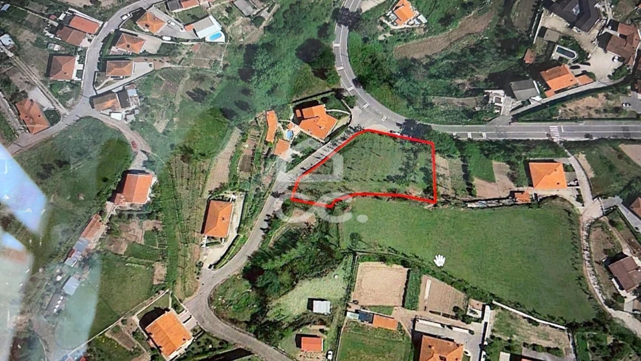 Terreno para Venda em Mesão Frio Foto 18