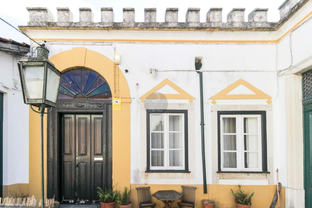 Prédio para Venda em Marvila, Ribeira Santarém, São Salvador, São Nicolau Foto 1