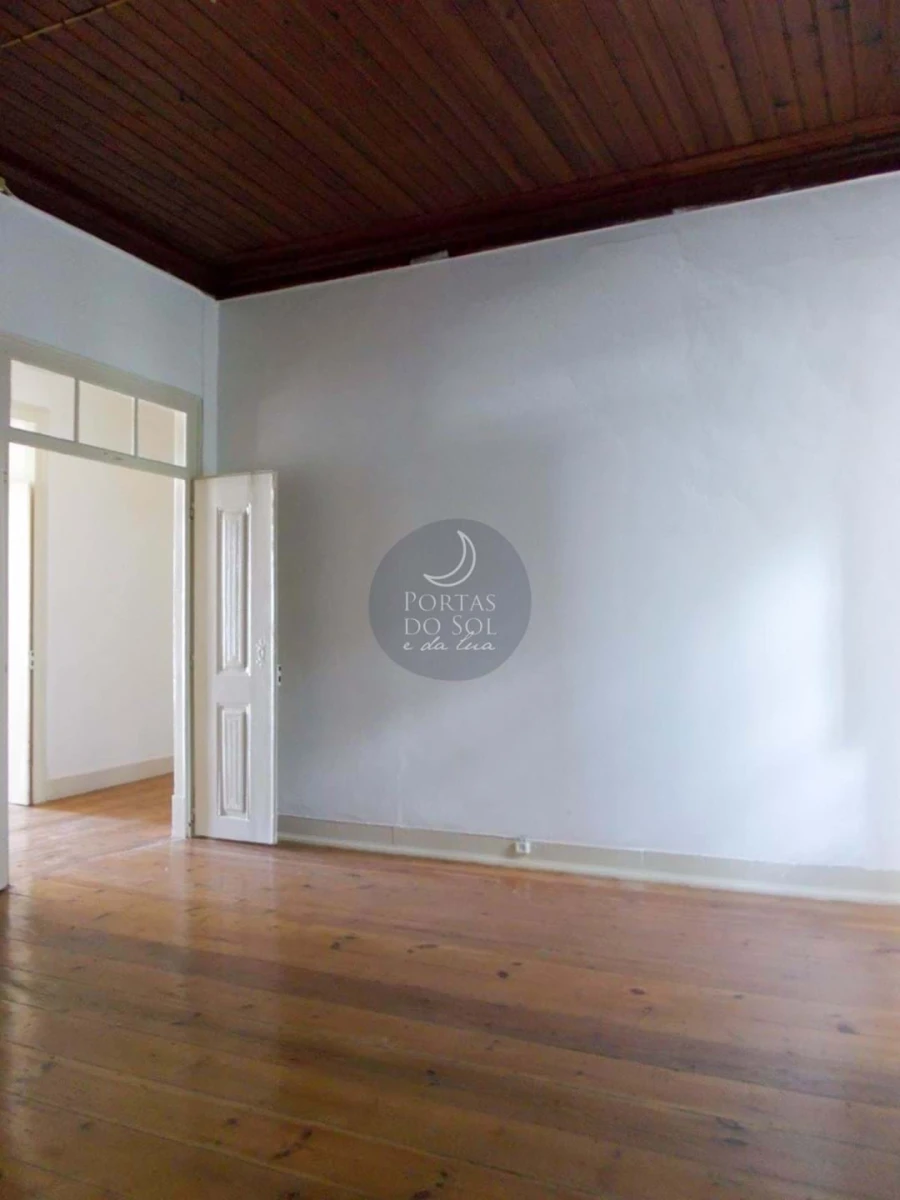 Prédio para Venda em Marvila, Ribeira Santarém, São Salvador, São Nicolau Foto 18