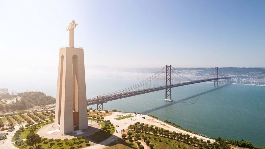 Apartamento T4 para Venda em Caparica e Trafaria Foto 26