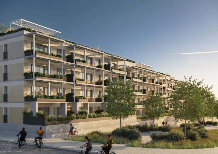 Apartamento T4 para Venda em Caparica e Trafaria Foto 16