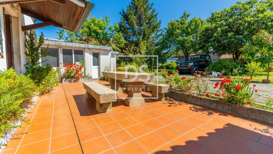 Quinta T20 para Venda em Vilar de Pinheiro Foto 41