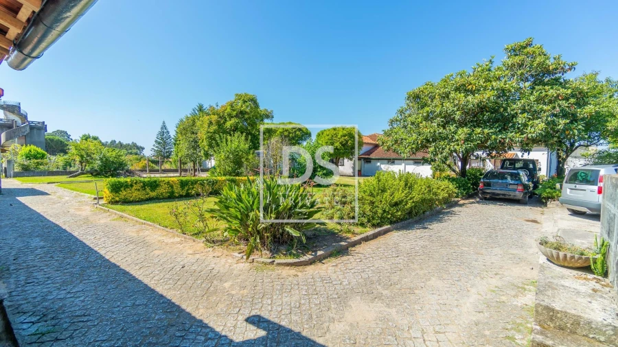 Quinta T20 para Venda em Vilar de Pinheiro Foto 34