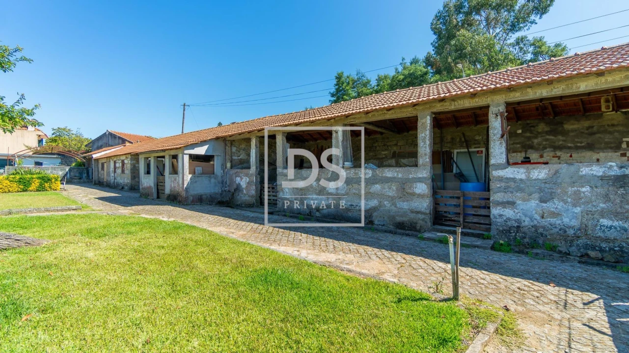 Quinta T20 para Venda em Vilar de Pinheiro Foto 30