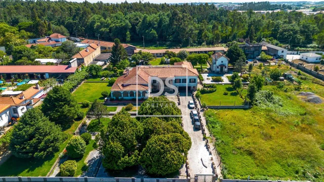 Quinta T20 para Venda em Vilar de Pinheiro Foto 1