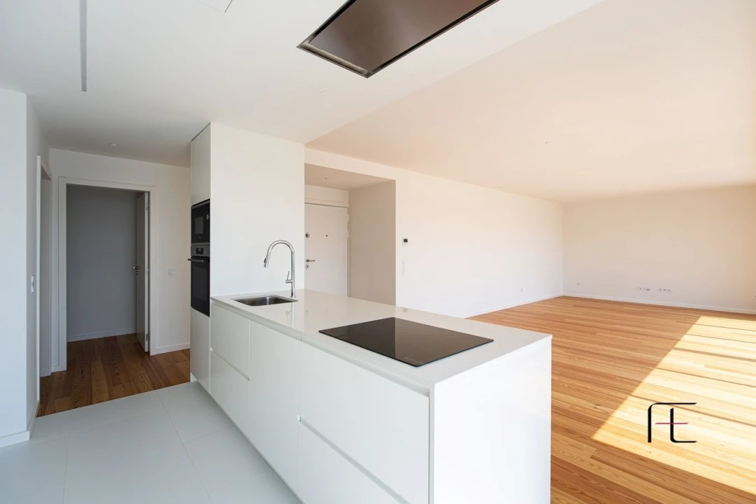 Apartamento T3 para Venda em Canidelo Foto 2