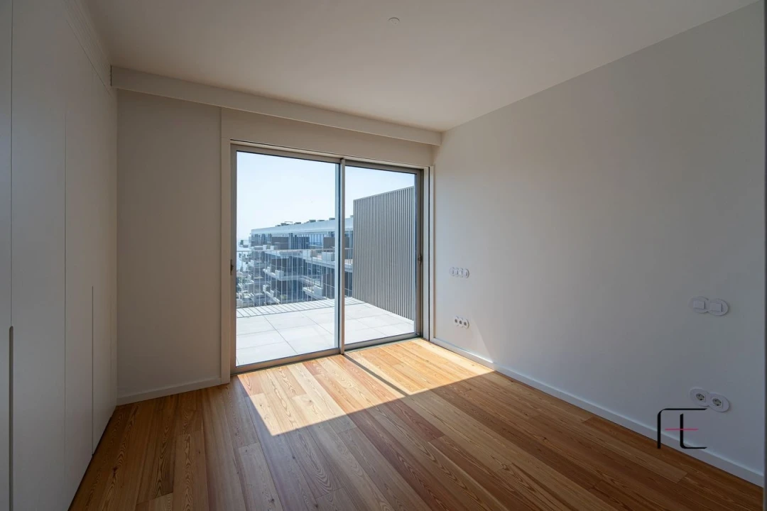 Apartamento T3 para Venda em Canidelo Foto 8