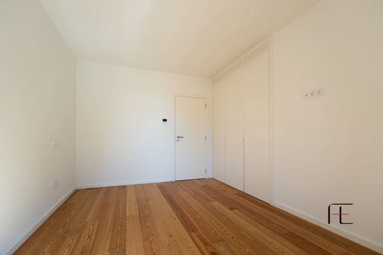 Apartamento T3 para Venda em Canidelo Foto 10
