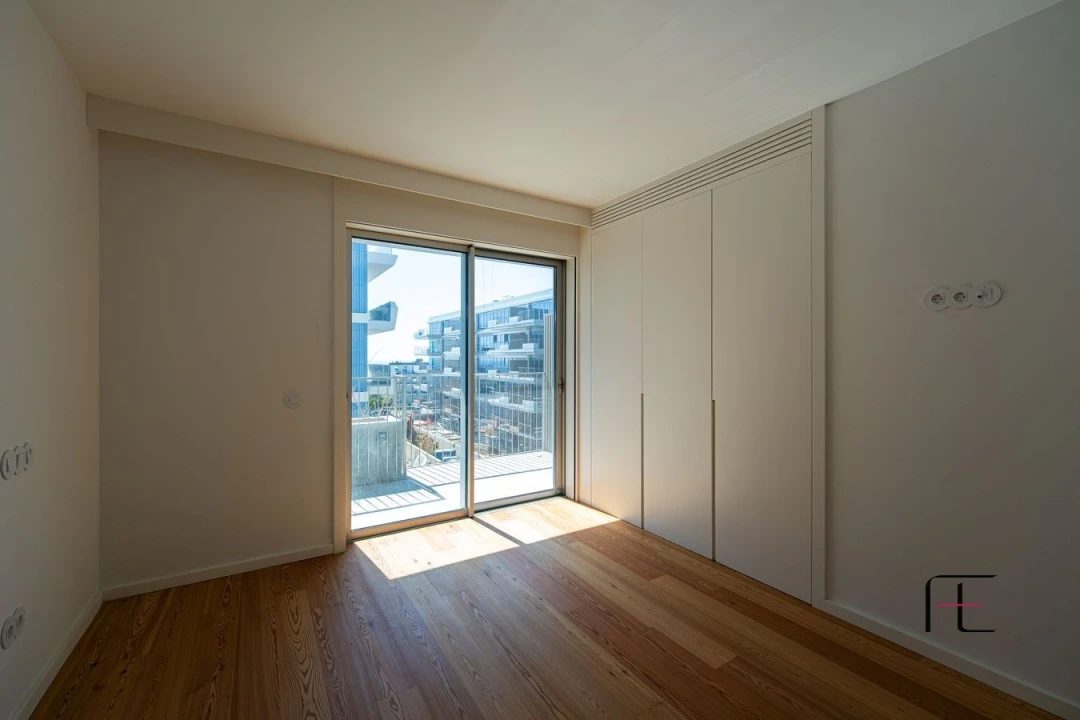 Apartamento T3 para Venda em Canidelo Foto 14