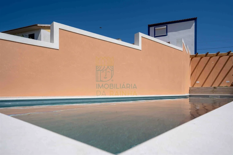 Moradia T3 para Venda em Salir de Matos Foto 13