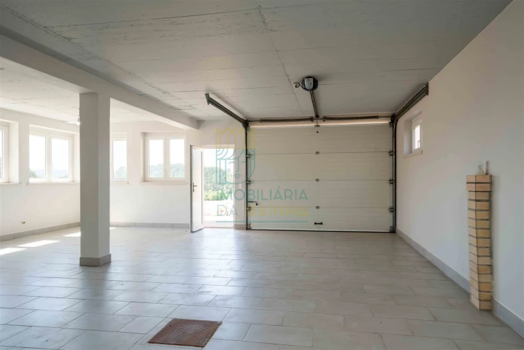 Moradia T3 para Venda em Salir de Matos Foto 29