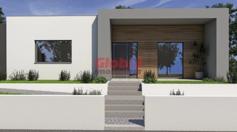 Moradia T4 para Venda em São João de Lourosa