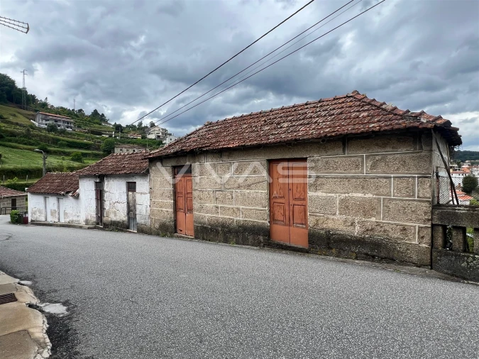 Moradia T0 para Venda em Fornos Foto 16