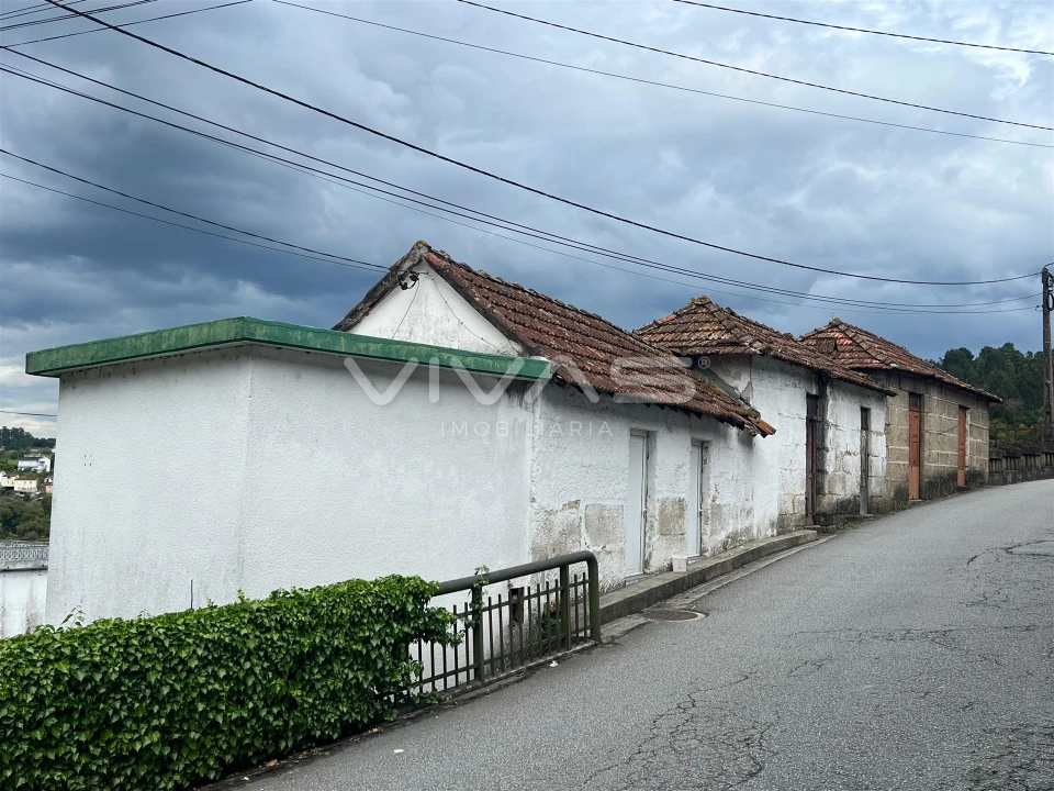 Moradia T0 para Venda em Fornos Foto 2