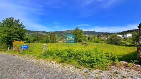Terreno para Venda em Penhalonga e Paços de Gaiolo