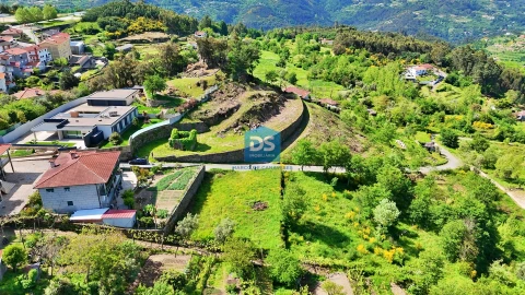 Terreno para Venda em Penhalonga e Paços de Gaiolo