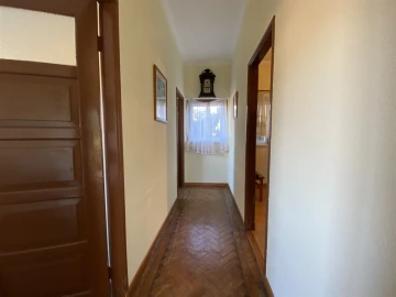Moradia T3 para Venda em Golpilheira