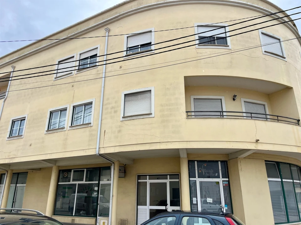 Apartamento T2 para Arrendamento em Marinha Grande Foto 1