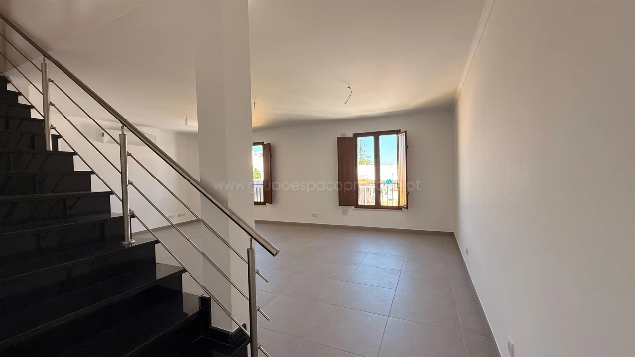 Apartamento T3 para Venda em Moncarapacho e Fuseta Foto 14