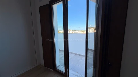Apartamento T3 para Venda em Moncarapacho e Fuseta