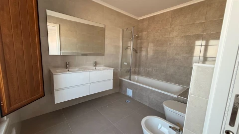 Apartamento T3 para Venda em Moncarapacho e Fuseta