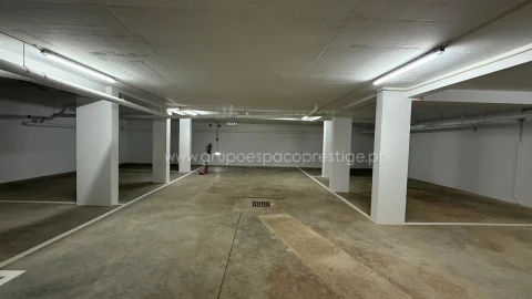 Apartamento T3 para Venda em Moncarapacho e Fuseta