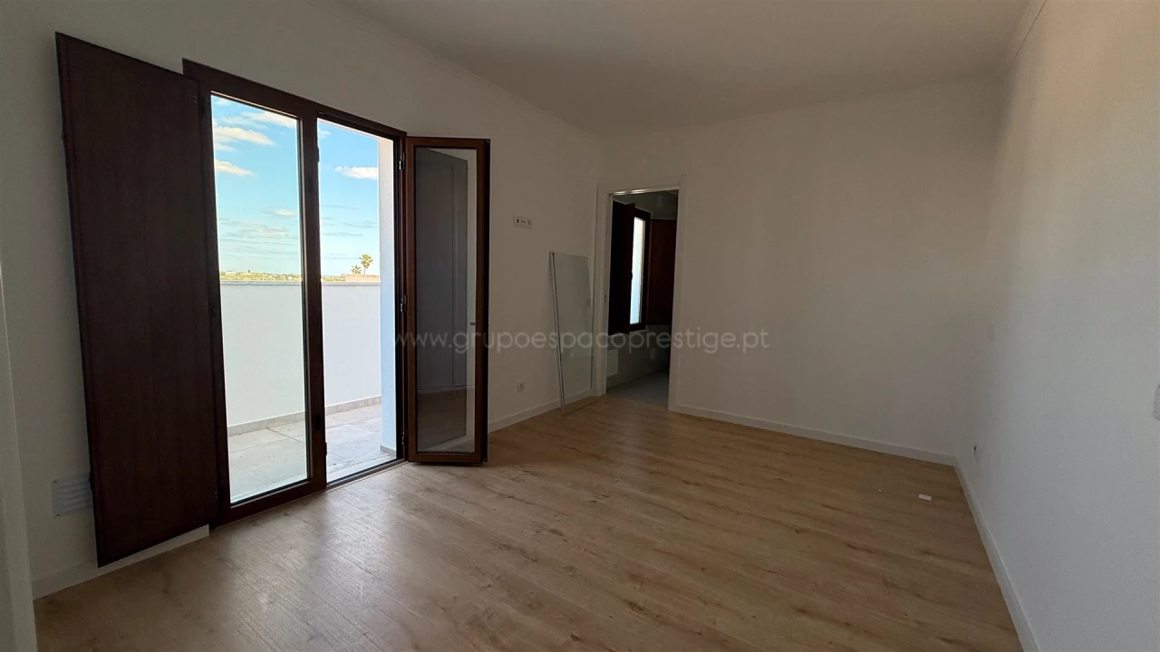 Apartamento T3 para Venda em Moncarapacho e Fuseta Foto 22