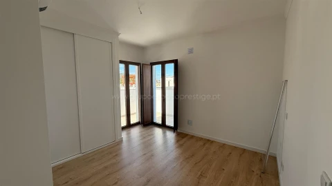 Apartamento T3 para Venda em Moncarapacho e Fuseta
