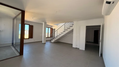 Apartamento T3 para Venda em Moncarapacho e Fuseta