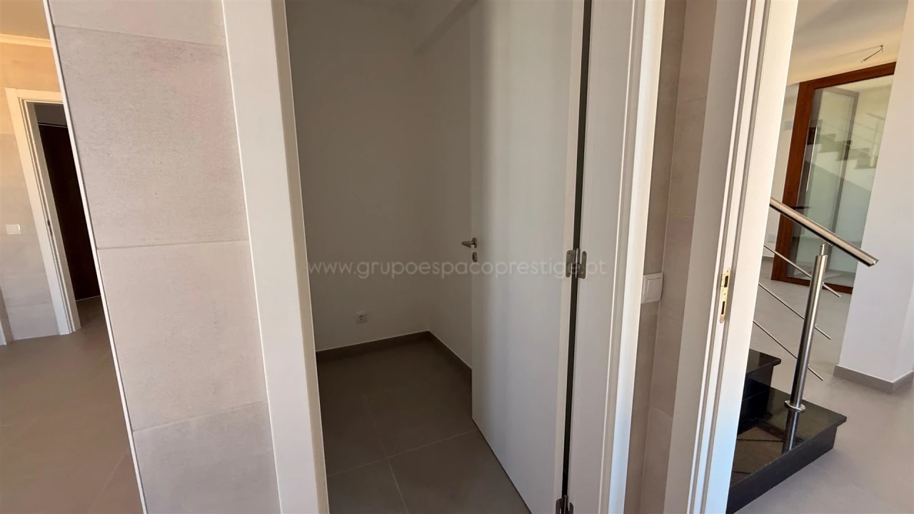 Apartamento T3 para Venda em Moncarapacho e Fuseta Foto 12