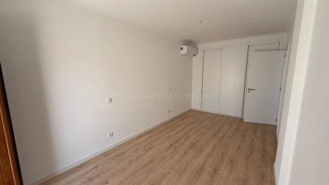 Apartamento T2 para Venda em Moncarapacho e Fuseta